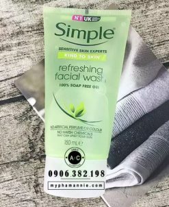 Sữa rửa mặt Simple Kind To Skin Refreshing Facial Wash Gel